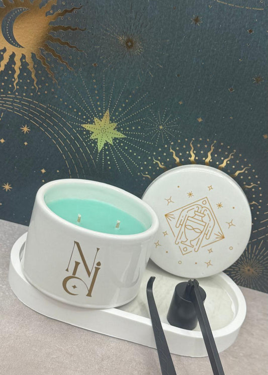 Acuario Zodiac Sign Candle/ Quiet Bloom Fragrance Candle